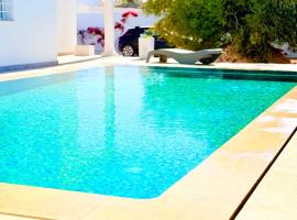 Résidence Azur Djerba, Hotel in Taguermess