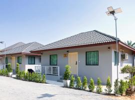 Neenlawat Riverside, hotel sa Suratthani