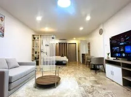 Brand new furnished studio Apartment near old Town