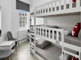 Trio Den in Zone 2 - Willesden Green