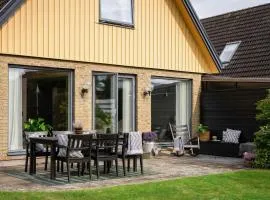 Villa i Gislövs läge