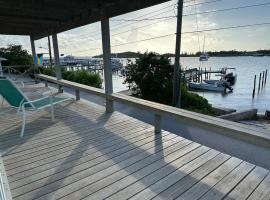 Harbour View – hotel w mieście Great Guana Cay