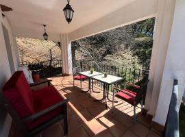 LA CASA del CASTAÑO, hotel a Aracena