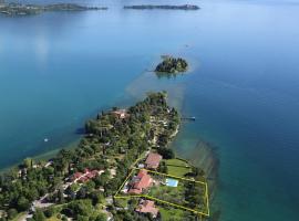 Villa Elena, počitniška hiška v Manerbi del Garda