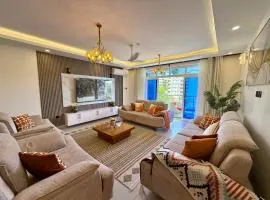 Luxury Sea View with a Pool, Fast WiFi, AC & 3Mins Walk to the Beach