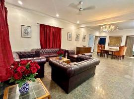 3 BHK independent villa in sec 38 ggn, hotel v destinaci Gurgáon