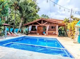 Style and Comfort Tropical Studio Cabina AC Pool