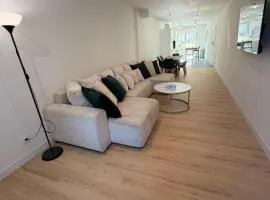 Maison rénovée de 3 chambres - confortable, calme et spacieuse