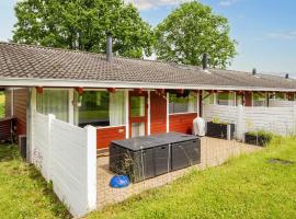 5 person holiday home in Aabenraa، فندق في أبينرا