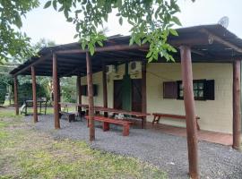 Don Estelio Casas de Campo en Paraná, hotel a Paraná
