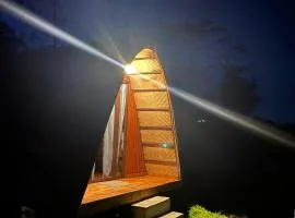 Giri Garden Sunset Glamping