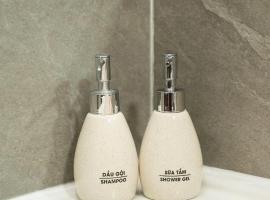 Sunset Garden Homestay, hotel i Phúc Trì