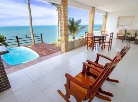 Casa Vista ao Mar - Paisagem Deslumbrante e Localização Perfeita