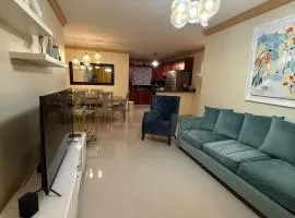 Modern, cozy apartment with Wi-Fi & parking