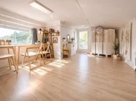 Yeosu Si-in Place Pension