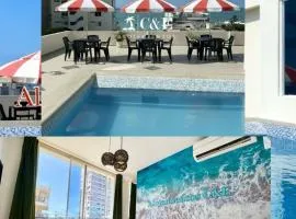 C&E ALOJAMIENTOS , Apartamentos a una calle de la Playa & Malecón