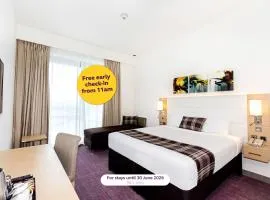 Premier Inn Dubai Dragon Mart
