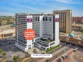 Premier Inn Dubai Ibn Battuta Mall