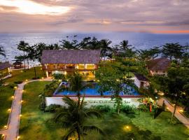 Casa Verde Cliff Resort & Spa, хотел в Острови Камотес