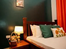 Njiro Executive 4BR Villa with Balcony Views and office