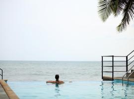 36 Palms Boutique Retreat, resort in Cherai Beach