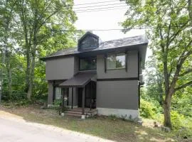 Forest and Stars Akakura Luxe