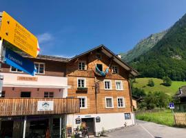 Aktivhostel HängeMatt, hotel i Matt