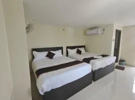 HOTEL VAJRA Grand