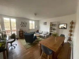 Appartement 2 pièces plein centre de Baigorry avec balcon et jolie vue