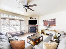 Family-Friendly Home with Private Hot Tub Shared Pool WiFi and Central AC