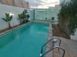 Villa soukra, Hotel in La Soukra