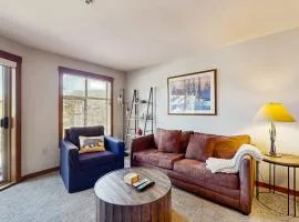 Ski-in - ski-out condo with mountain views shared hot tub & pool & Club Solitude access