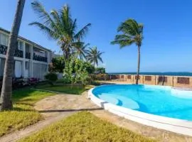 One bedroom Silversands Beach