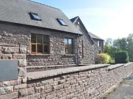2 Bed in Abergavenny oc-65965