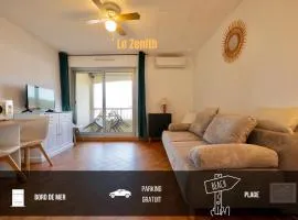 The Zenith, beach within walking distance and Clim