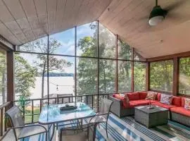 LAKE Views-Dock-FISH-Jacuzzi-Boat Rental service