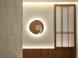 Hongdae Ongi Hotel 홍대 온기 호텔