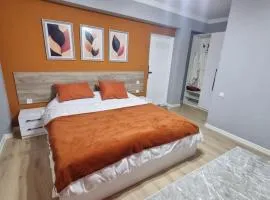Orom Hotel