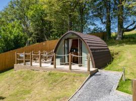 Pods @ Broadway, hotel in Laugharne