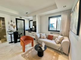 Iris - Cozy urban refuge in the heart of La Marsa, hotel a La Marsa
