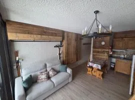 Studio cabine 4 pers Cosy esprit chalet Les glovettes