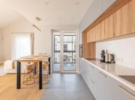 Modern 80kvm Apartment I Balcony I Parking I ᴄᴏʜᴏsᴛ