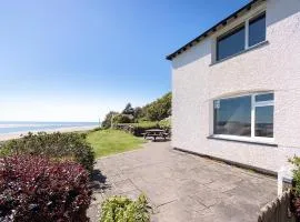 3 Bed in Aberdyfi oc-dy024