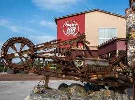 Faaker See Inn by Aurora