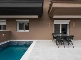 OLYMPIADA GIRNI Suites