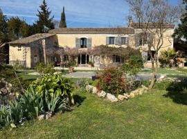 BROSSARD, hotel em Cavaillon