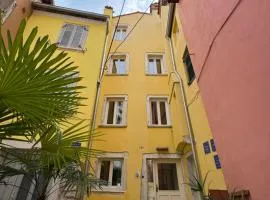 Casa Colloredo Free Parking