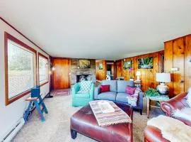 Golfers Healthcare Heroes and Nature Lovers Relax and Unwind by the Coast