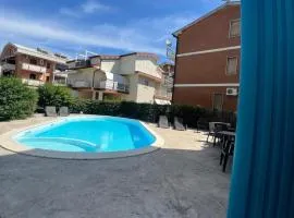 Appartamento con piscina