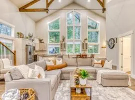 Beautiful home with fireplace sauna full kitchen & W&D